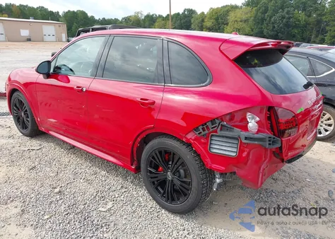 2014 Porsche Cayenne Gts z USA, uszkodzony, nr VIN WP1AD2A27ELA77148